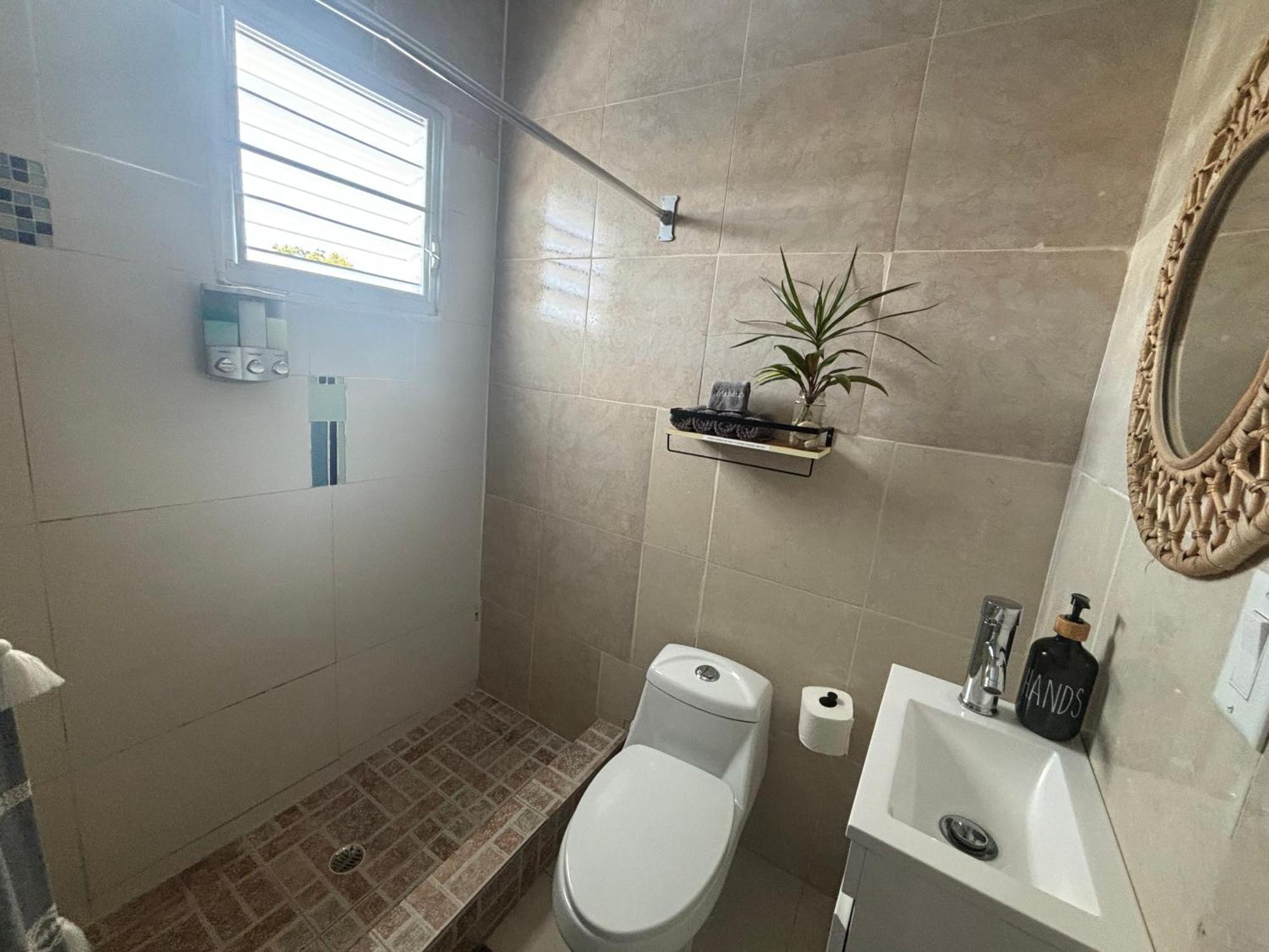 Salo-casa 4 Bdrm House By Here Pr Apartamento *