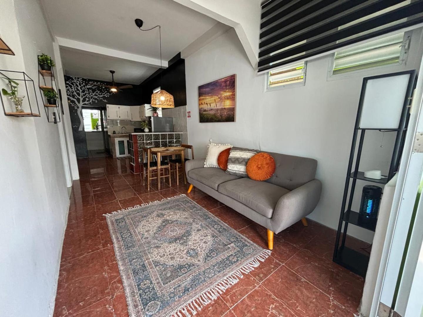 Salo-casa 4 Bdrm House By Here Pr Apartamento