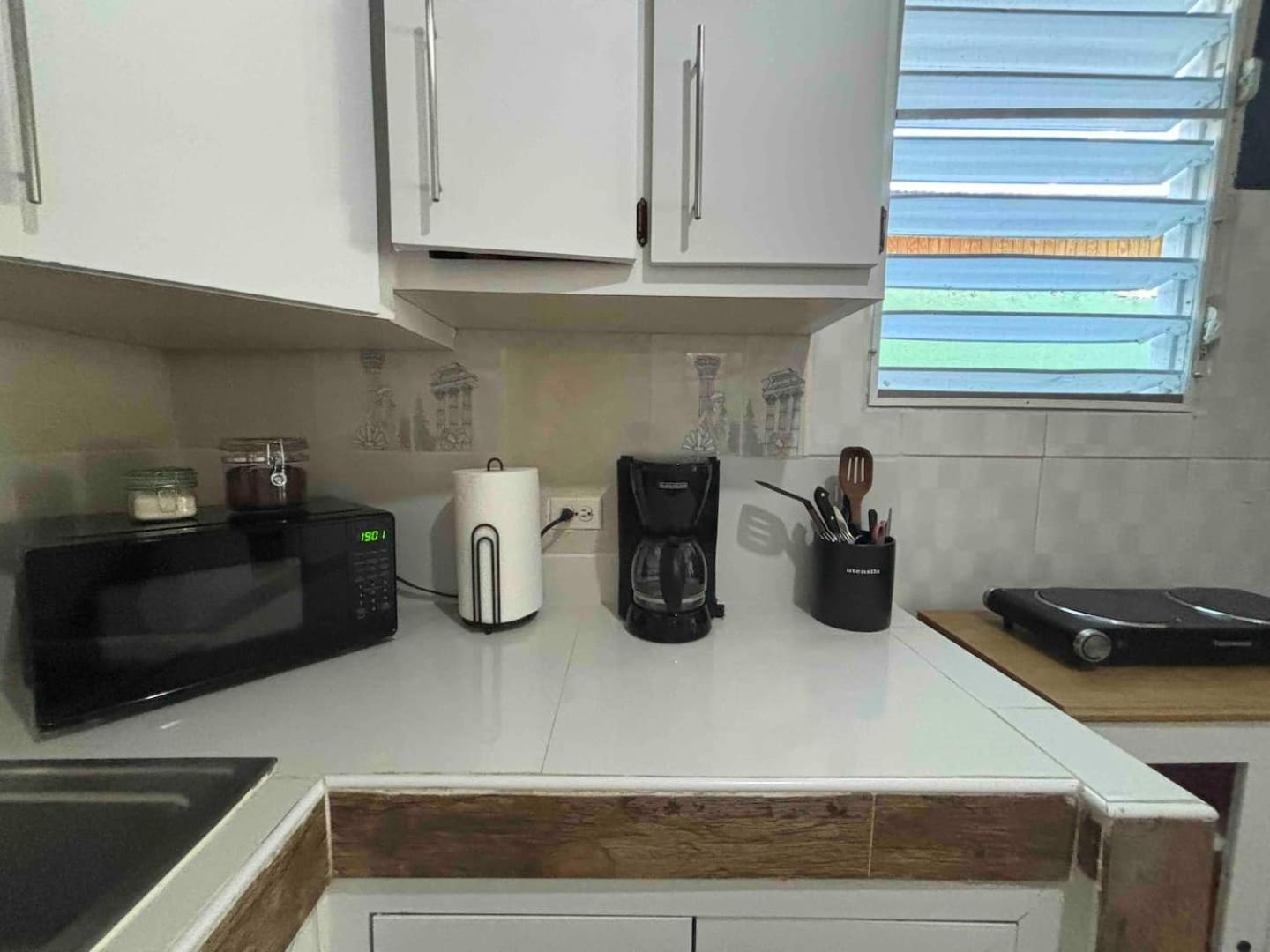 Salo-casa 4 Bdrm House By Here Pr Apartamento