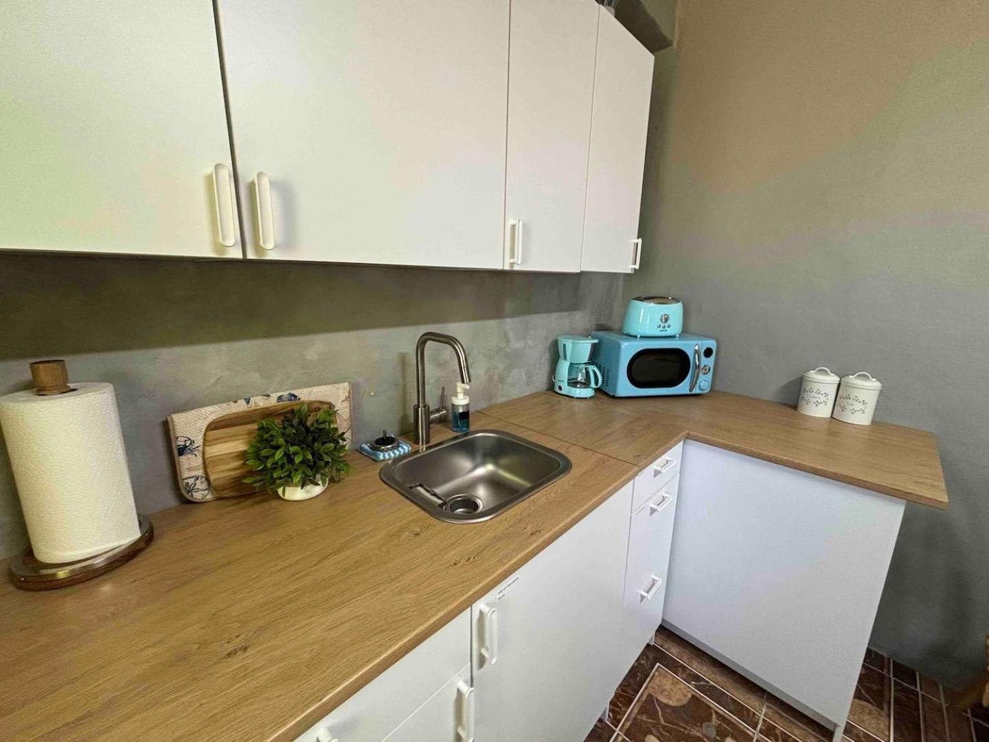 Salo-casa 4 Bdrm House By Here Pr Apartamento San Juan