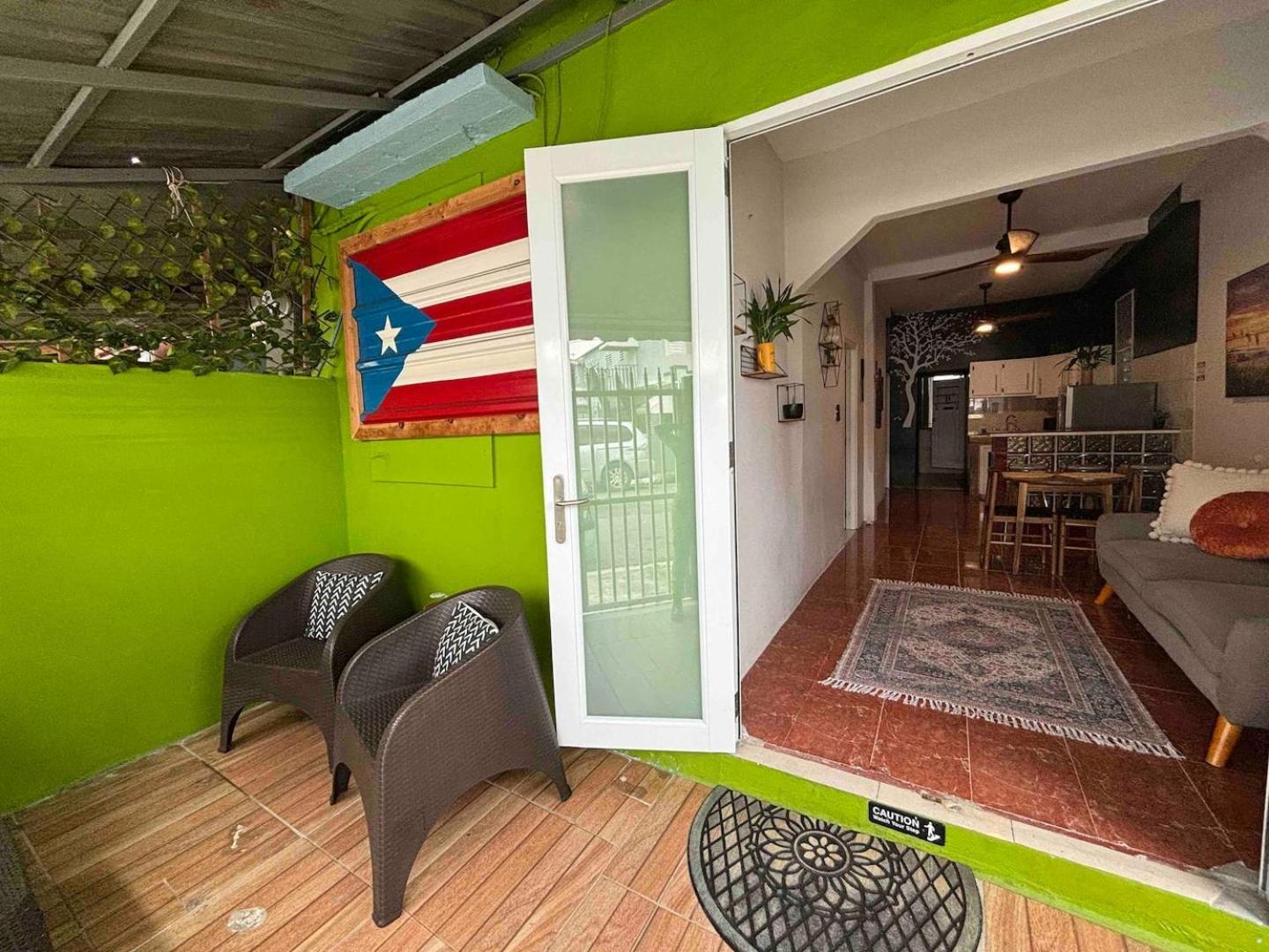 Salo-casa 4 Bdrm House By Here Pr Apartamento San Juan